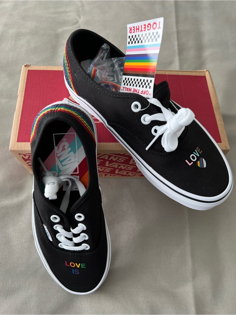 Vans Unisex Pride Rainbow Love is Love Sneakers - women’s 6.0 or men’s 4.5 NEW